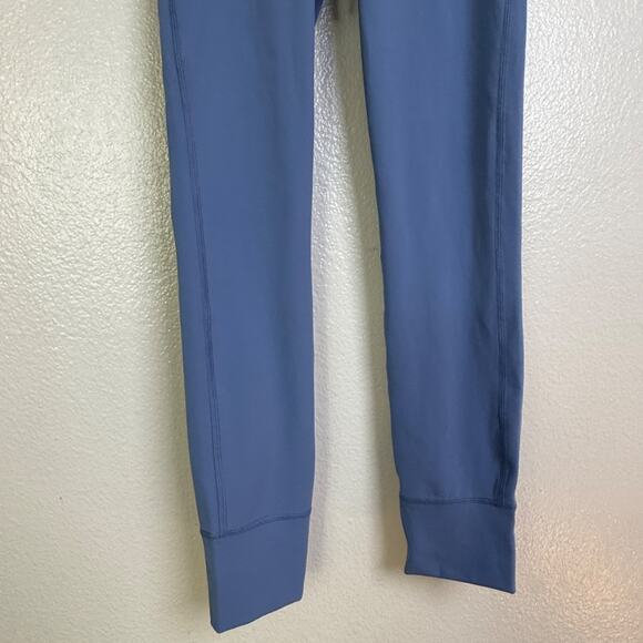 Vuori Daily Form Leggings Womens XS Spring Blue Workout Train Gym Run Jog EUC - Picture 4 of 8